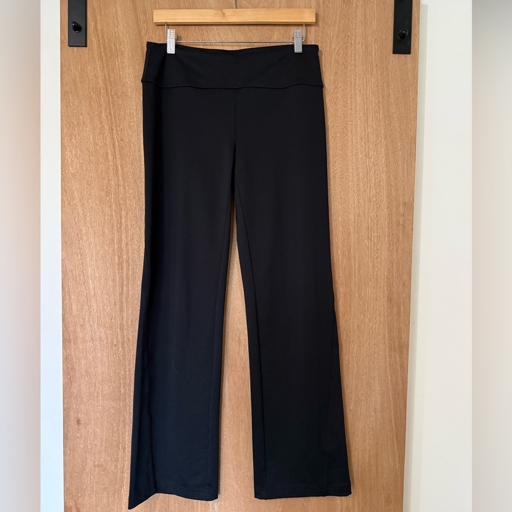 Zella straight leg yoga pants black workout gym exercise casual size M